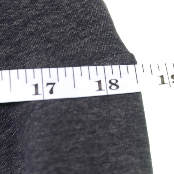 Lululemon Surge Warm 1/2 Zip Pullover Soft Jersey Heather Graphite Mens L Sporty - Picture 6 of 8